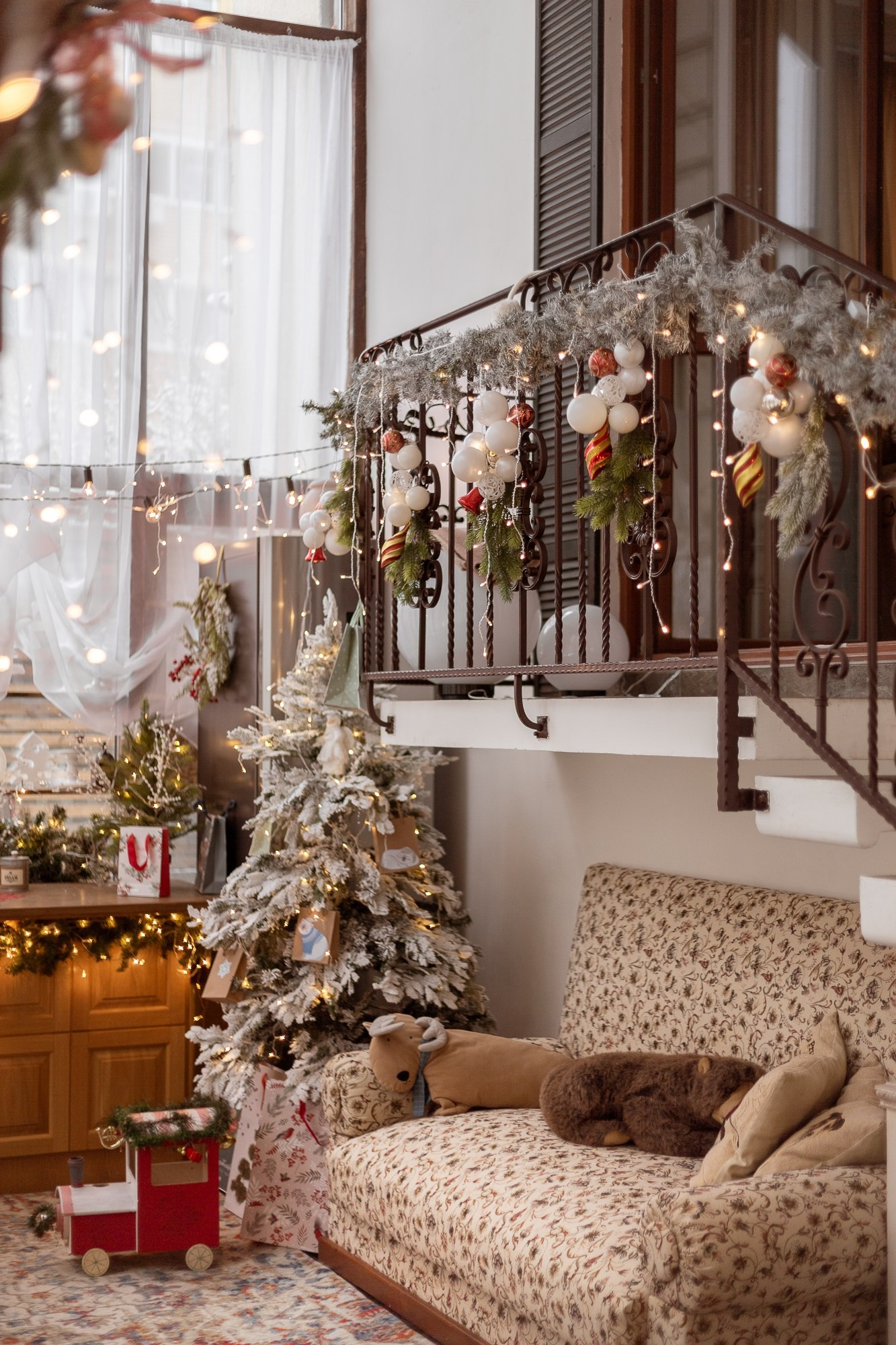 Фотостудии «Новый год 2026 год». Женский, семейный и детский фотограф в Тюмени Диана Осипова