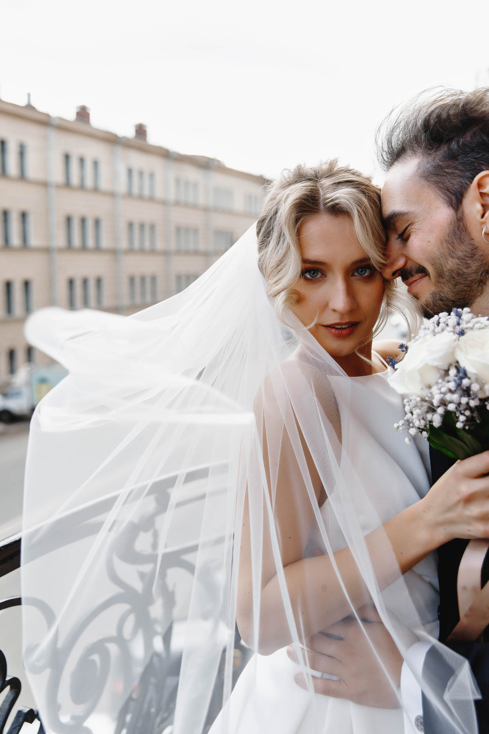 Серии в несколько кадров со свадеб. Репортажный фотограф в Санкт-Петербурге