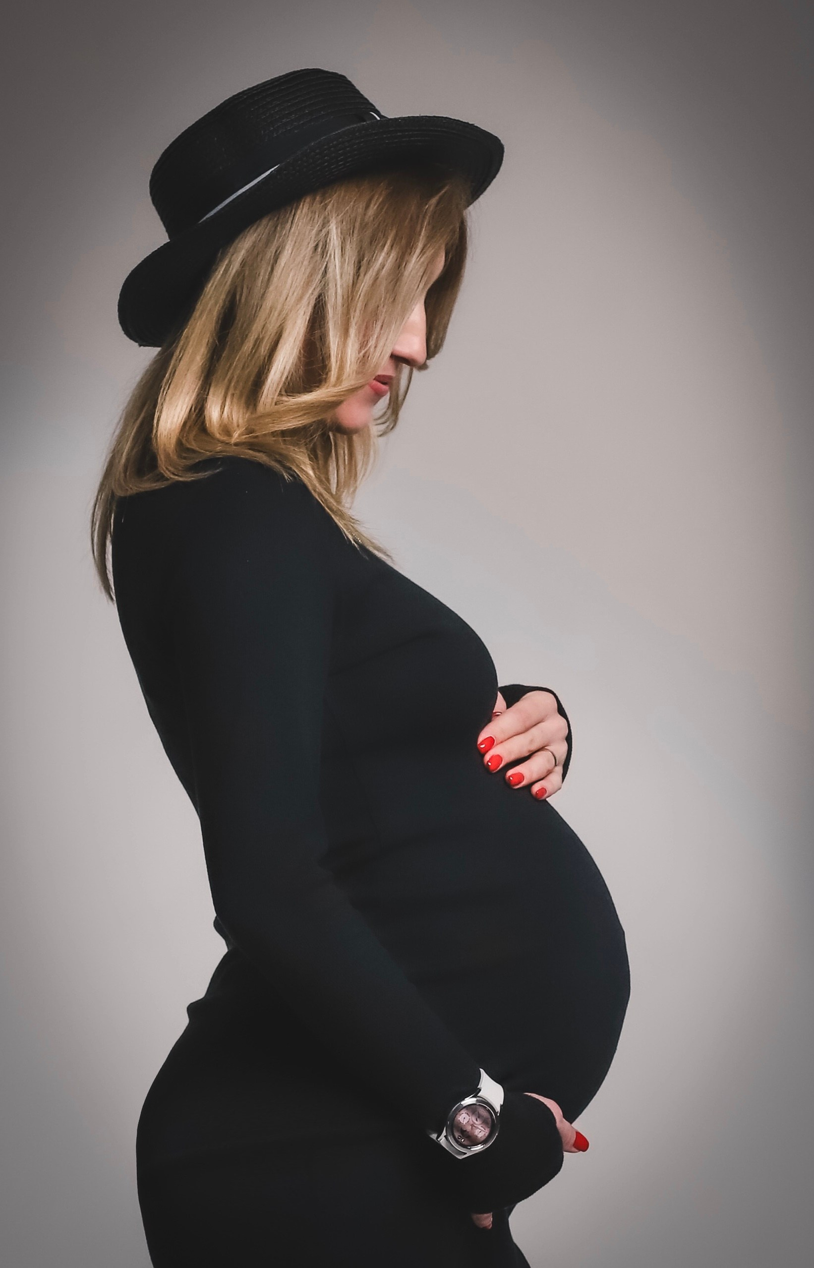 Фотограф беременности и семейных историй Эльвира Акарибе в городе Краснодар!