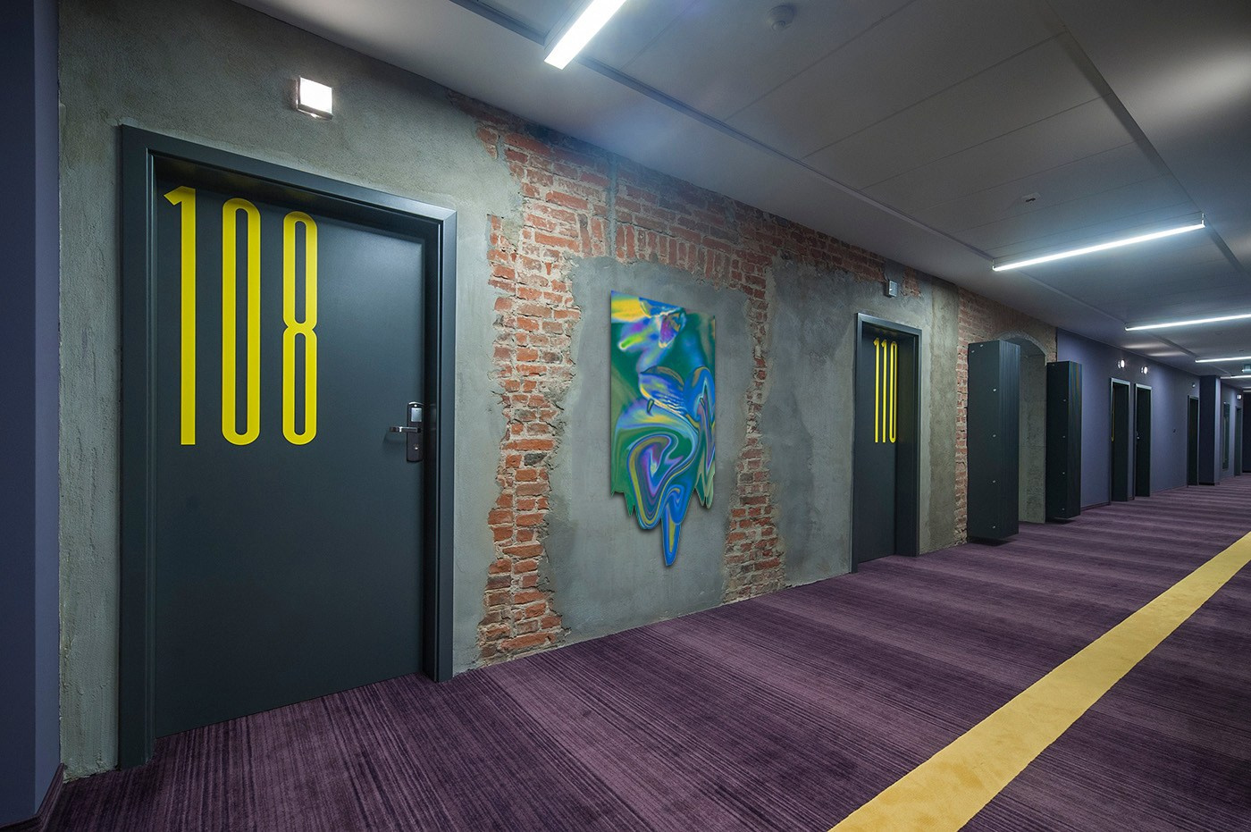 картина в отель