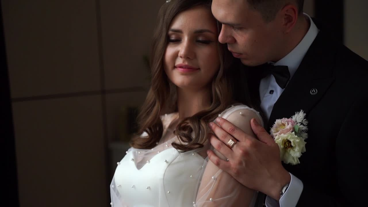 Свадебный видеограф. Семейный и свадебный фотограф Молодзяновская Елена