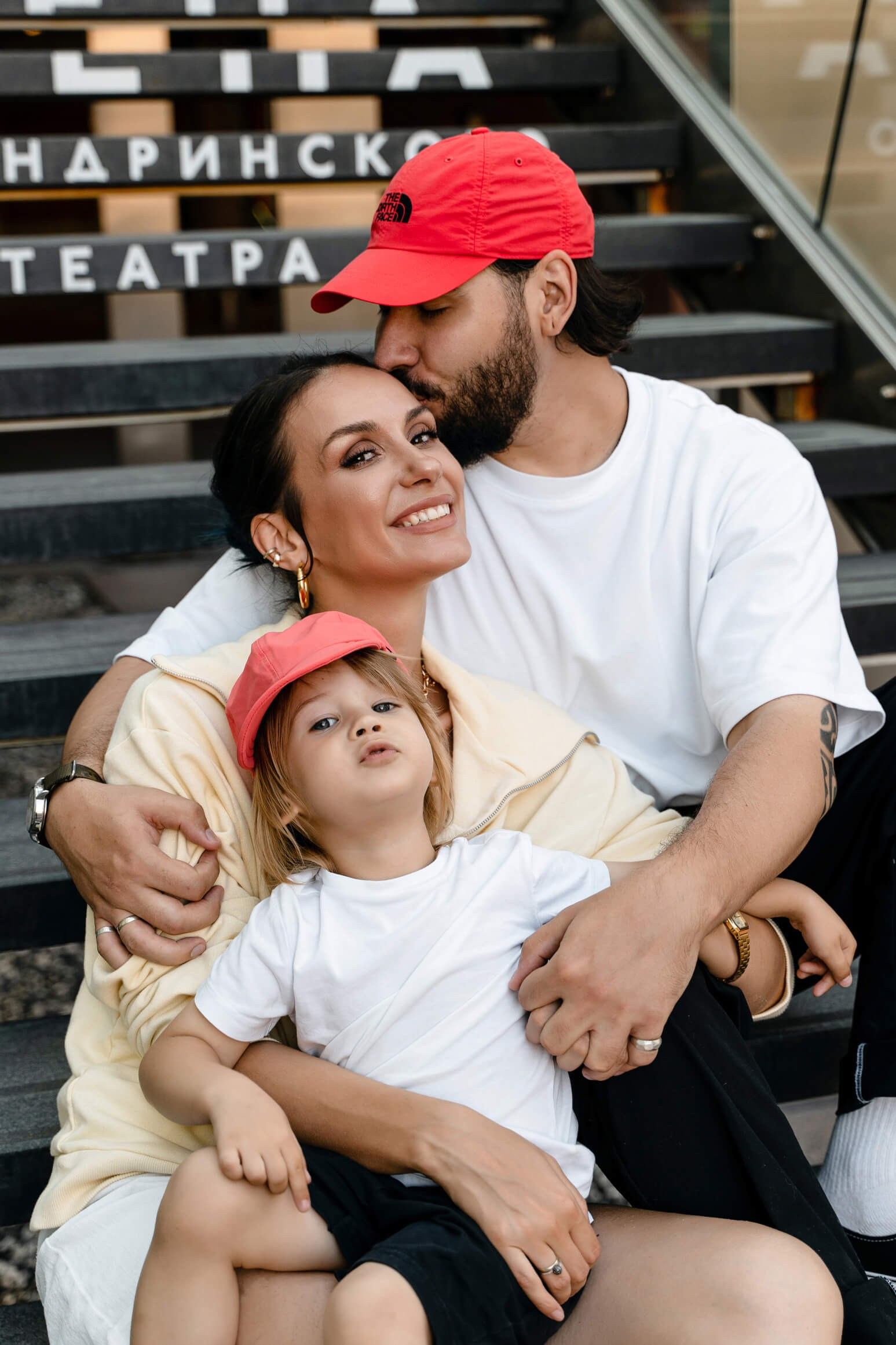 Семейная прогулка