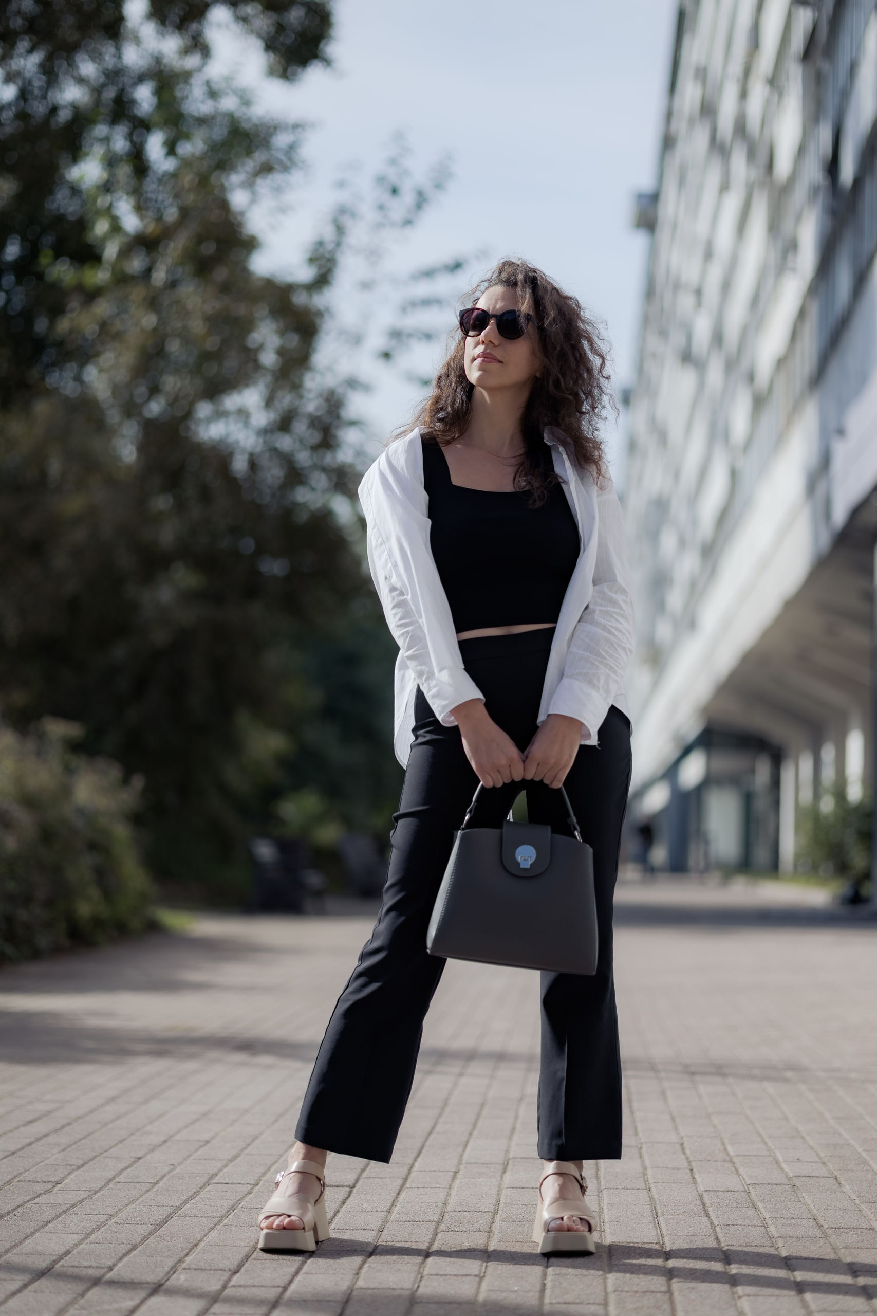 Классические и творческие портретные съёмки для девушек