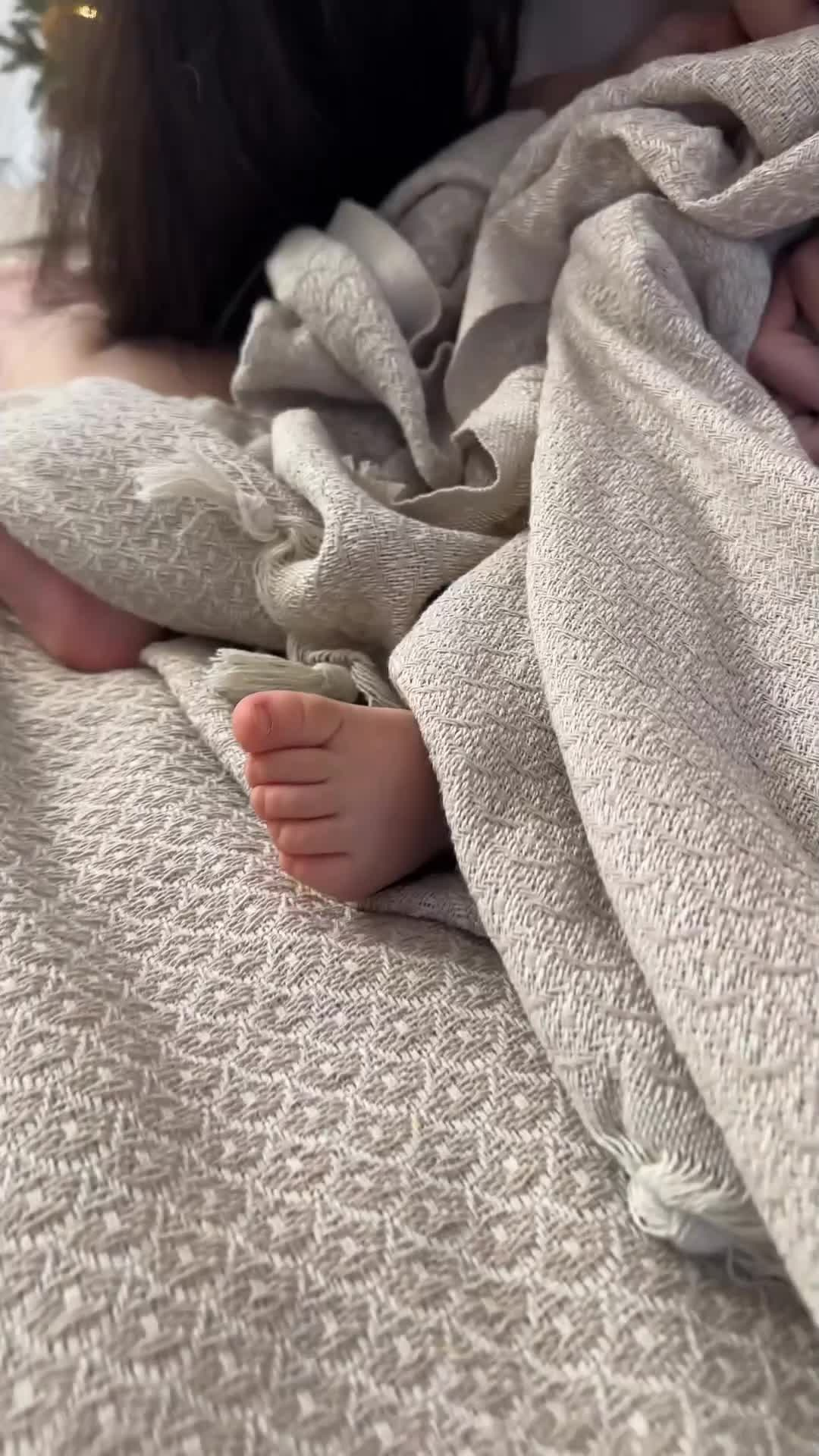 Предметная видеосъемка товаров для маркетплейсов Sale Easy