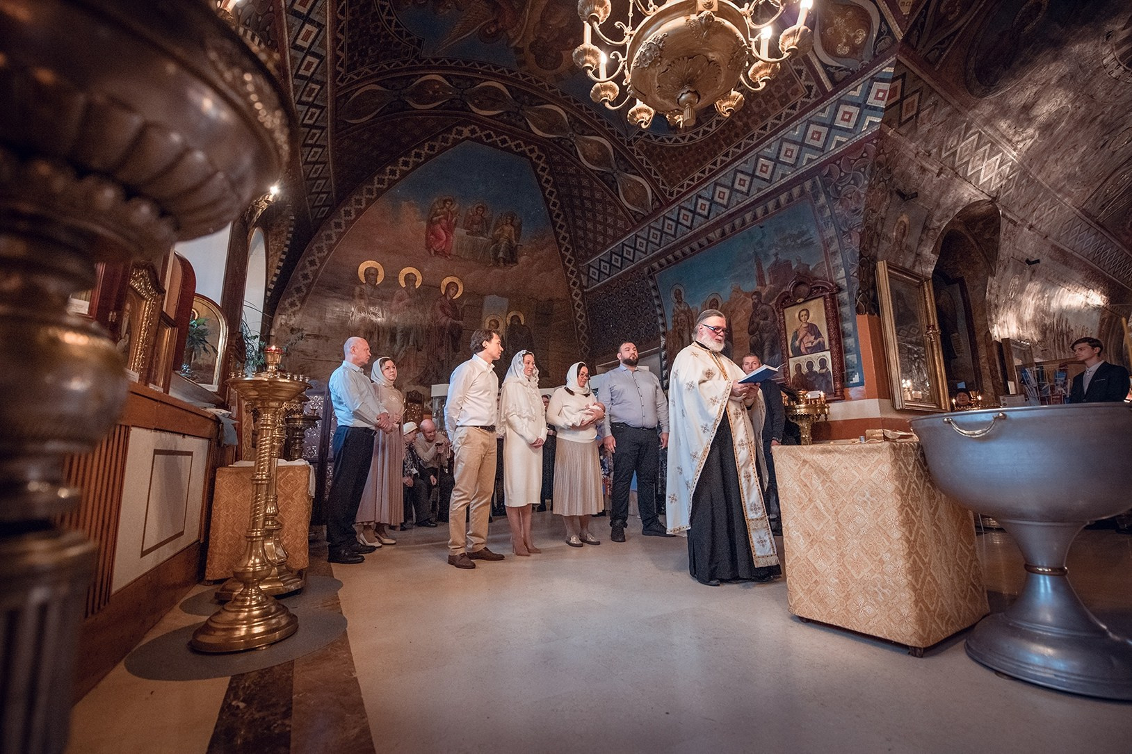 Видеосъемка Крещения и Венчания Москва. Видео с семейной фотосессии в Москве