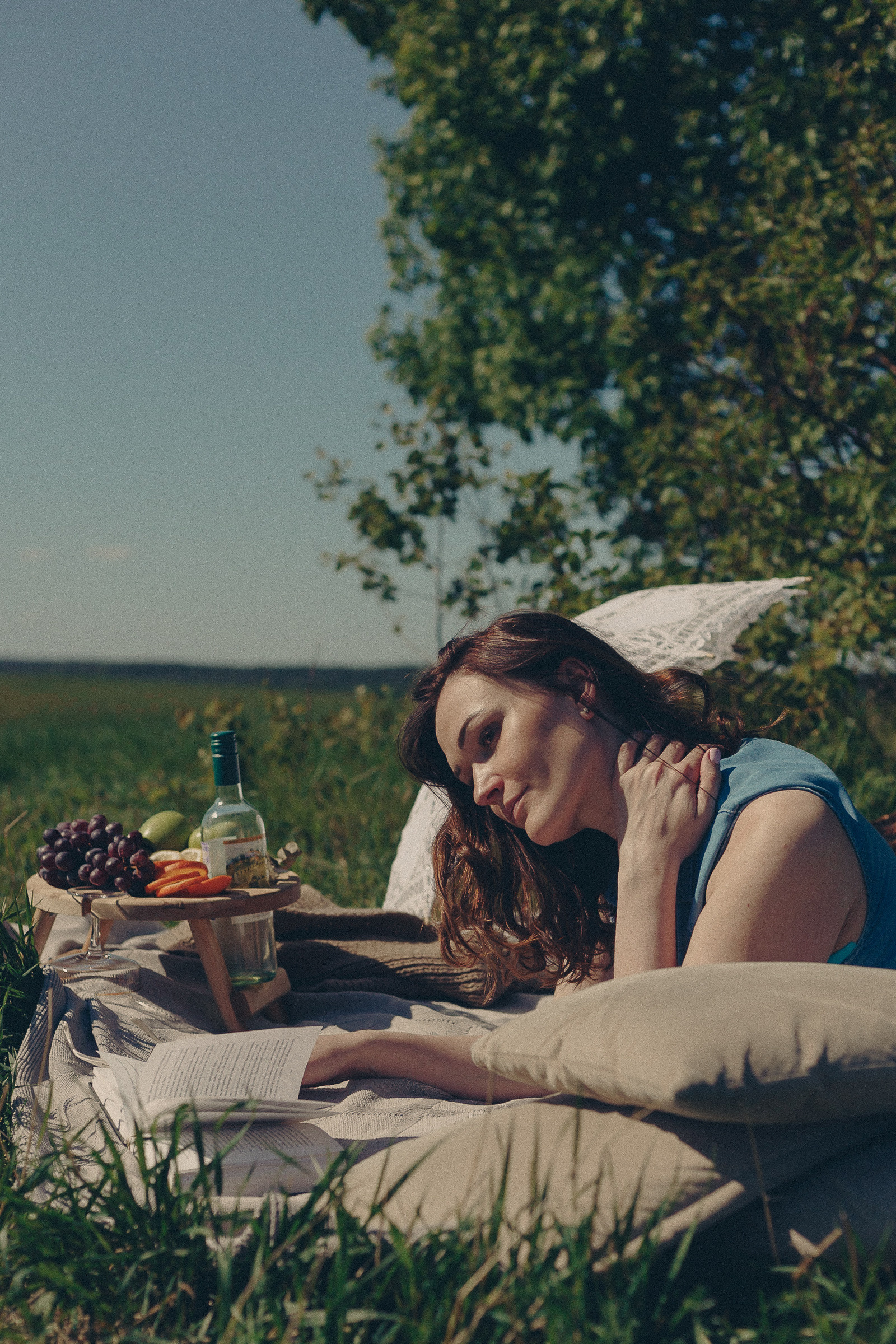 Фотосессия девушек на природе Санкт-Петербург | Приозерск. Женский, семейный и контент фотограф Ирина Ульянова в Санкт-Петербурге