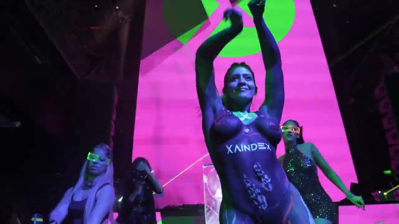 Face Control: Crónica social, anuncios de eventos y reportajes fotográficos