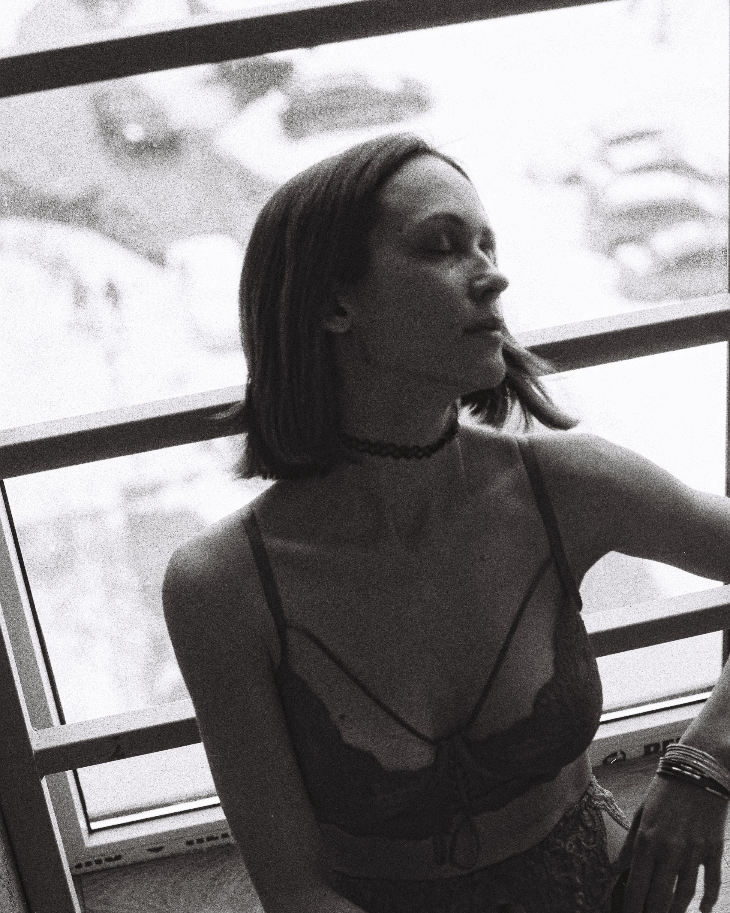 Price. Art photographer Romanda Che