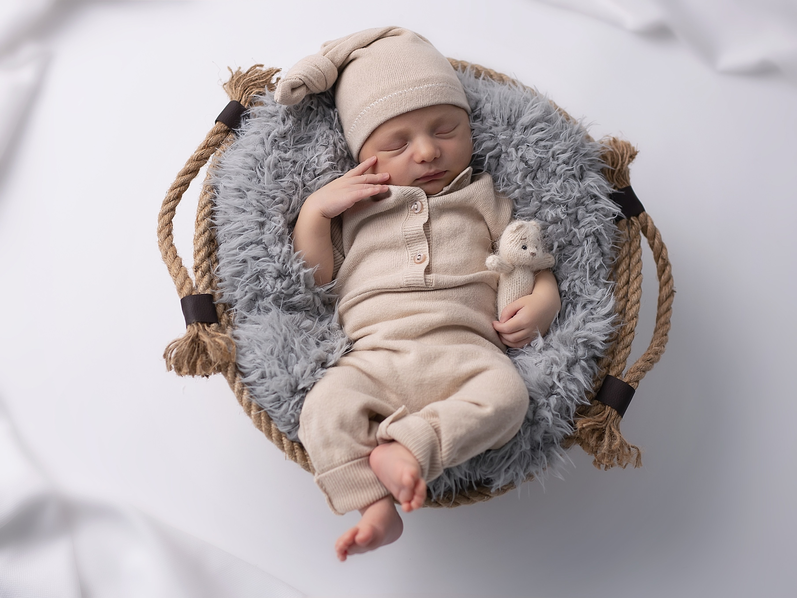 Новорожденные. Фотограф в Перми Anastasia Aone