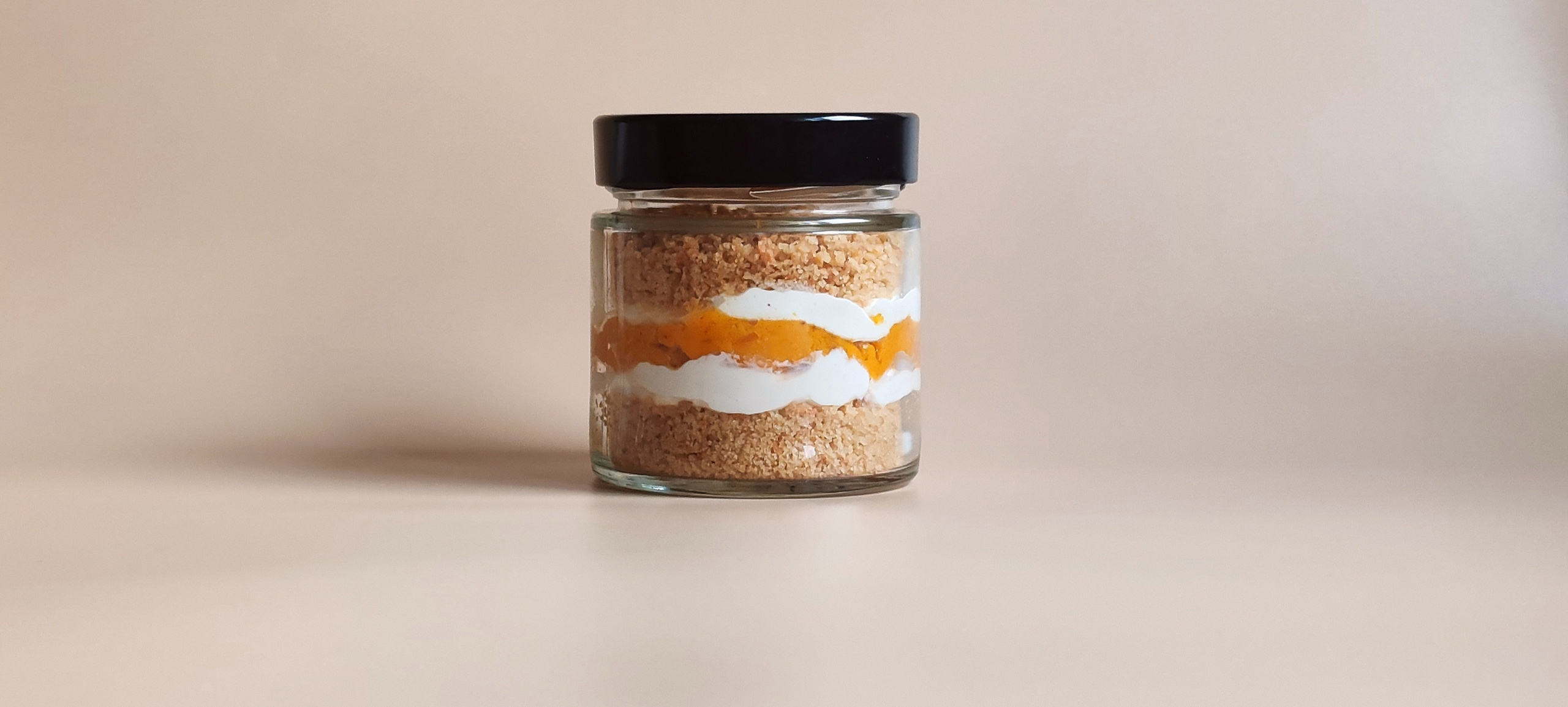 Торт в банке Морковь-облепиха. Чисто поле