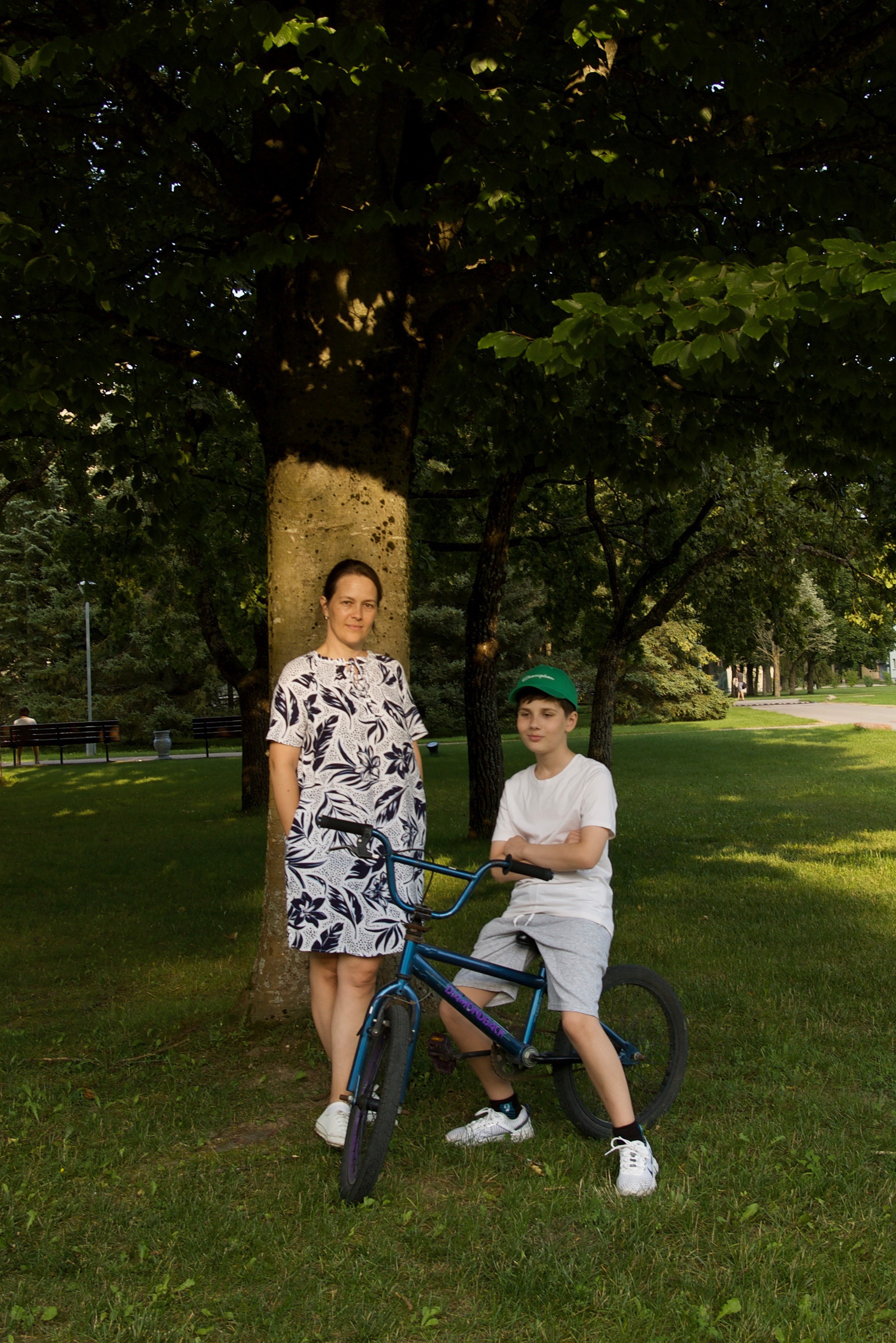 Фото-прогулки. Портреты. Художник Даля Бучионите